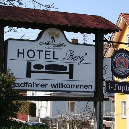 Hotel Gasthof Berg Hochstadt an der Donau Esterno foto